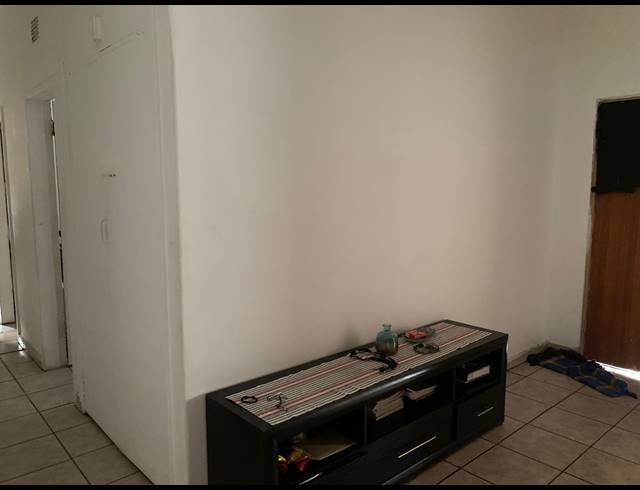 3 BEDROOM HOUSE FOR SALE IN VANDERBIJLPARK CE 1
